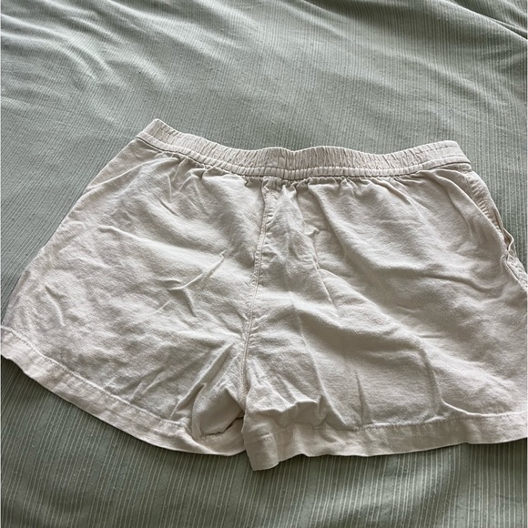 J Crew Beige Linen Shorts - Picture 1 of 2